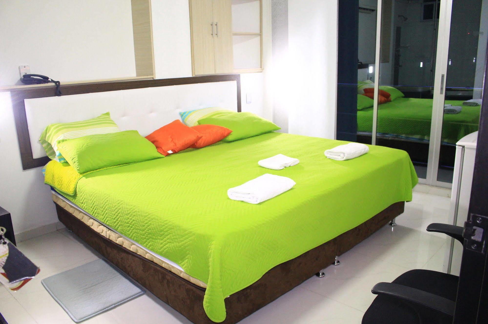 Hotel Royal Fenix Yopal Extérieur photo